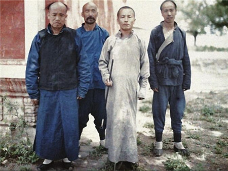 法国人镜头下中国最早的彩色照片