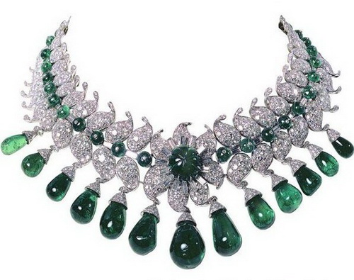 意大利王室的绿宝石项链