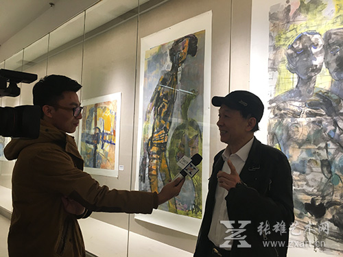 画家缪又凌接受本网采访