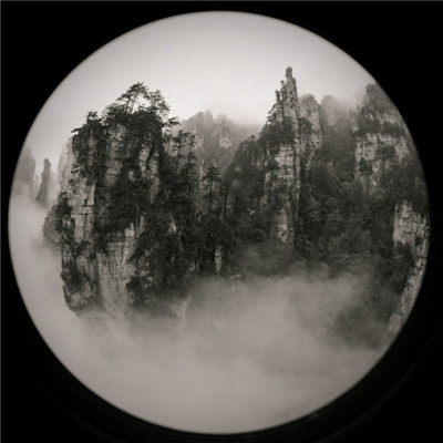 鱼眼镜头下的中国水墨“山水画”