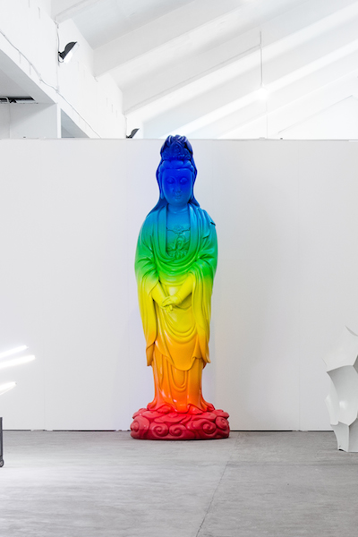 Emily Nathan 徐震，《新》（2014）图片：courtesy the Louis Vuitton Foundation.