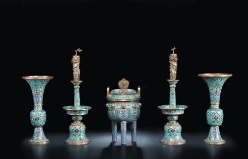 清乾隆 铜胎掐丝珐琅供器五件 纽约苏富比拍品