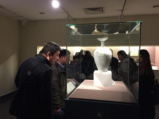 “闲事与雅器”展览正在北京大学热展中