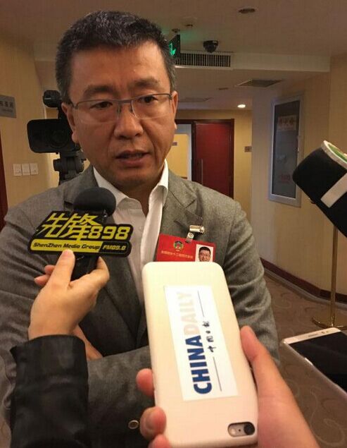 全国政协委员、雅昌文化集团董事长万捷