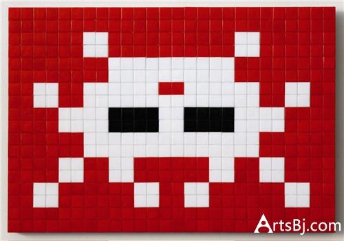 Invader《KAT_11》，马赛克镶嵌于有机玻璃板，2008-2011年间作，36×52公分