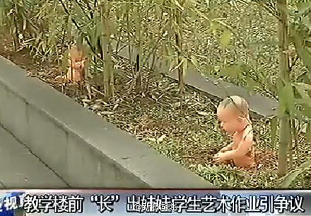 对艺术的向往——高校花坛种“娃娃”