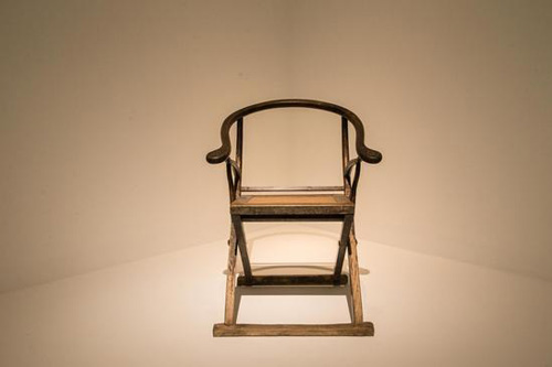 圈背交椅 17~18世纪（清中早期） 榆木 70x43x93cm