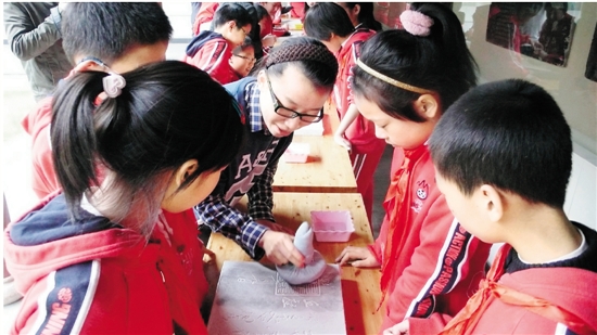书法教师在教学过程中遇到的困难