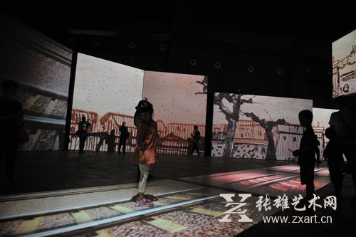 “不朽的梵高”感映艺术大展在厦开展