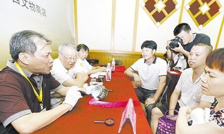 市场“捡漏”概率小 收藏多看多学多交流
