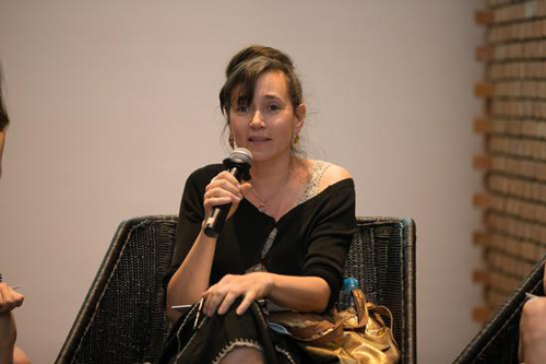 艺术家塔提亚娜·图薇（ Tatiana Trouvé）