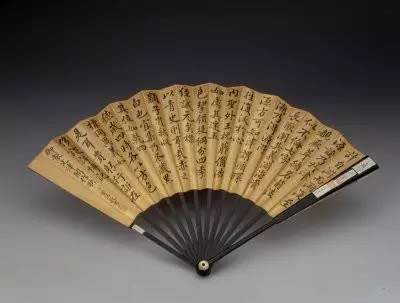   清 水景致并书御制文津阁作歌扇　纵17.2cm，横53cm