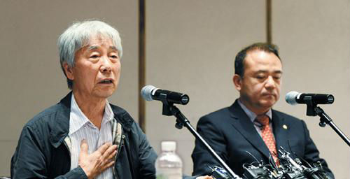 李禹焕在首尔召开新闻发布会，声明13幅作品均为真迹