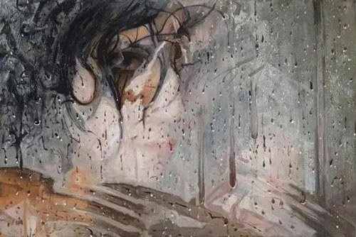 美女画家用画笔挑战相机镜头