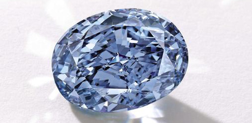 　‘迪比尔斯千禧瑰宝 4’  10.10 卡拉椭圆形内部无瑕鲜彩蓝钻