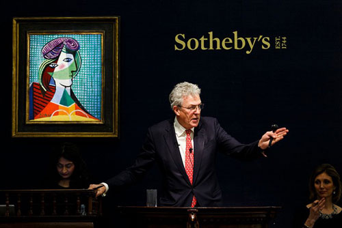 伦敦苏富比拍卖现场。 图片：Courtesy of Tristan Fewings/Getty Images