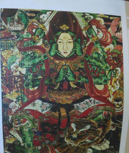 图片摘自张建德的《永安寺壁画》。该壁画距今已有700多年历史，画中人物用他们生动自然的表情举止，把儒、释、道三教和谐地融在一起，可谓集中国宗教神祗之大成，是极为珍贵的古代绘画杰作。　范丽芳 摄