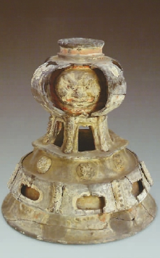   彩绘陶魂塔（辽）