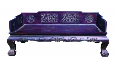   紫檀雕螭龙纹罗汉床