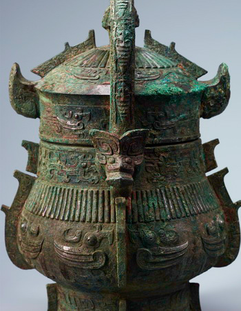 典亚艺博的参展作品——一件商代晚期的青铜器