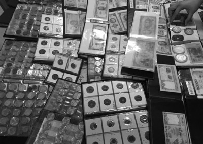 老人收藏3000枚古钱 几乎囊括各个朝代
