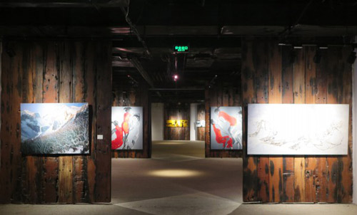     艺术展以老中青三代艺术家作品为线索，为观众梳理出清晰的脉络