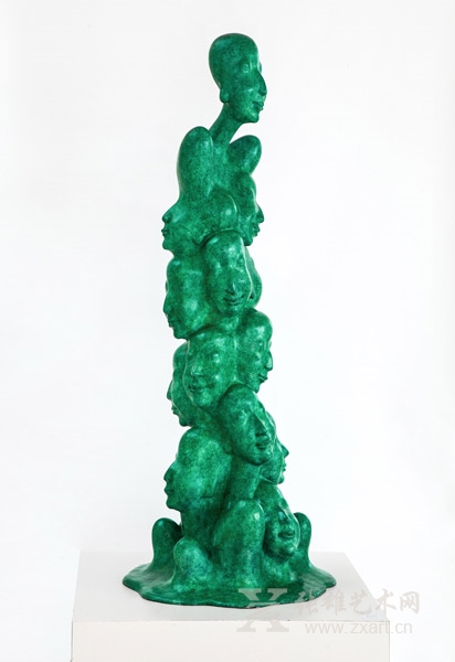    陈经毅 《臆想》  180×68×68cm  铜  2009