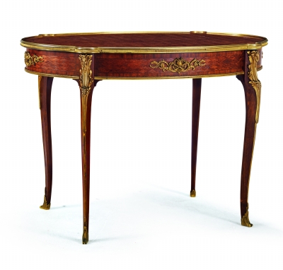   法国铜鎏金羊头装饰细木镶嵌休闲桌 100×63×72厘米 19世纪