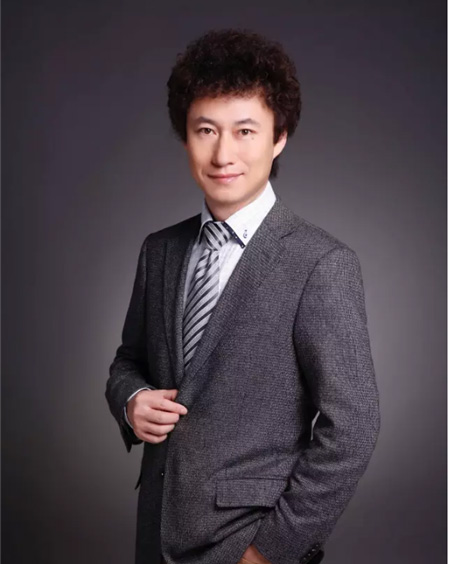 保利拍卖现当代艺术部艺术总监的常天鹄。图片：致谢保利拍卖