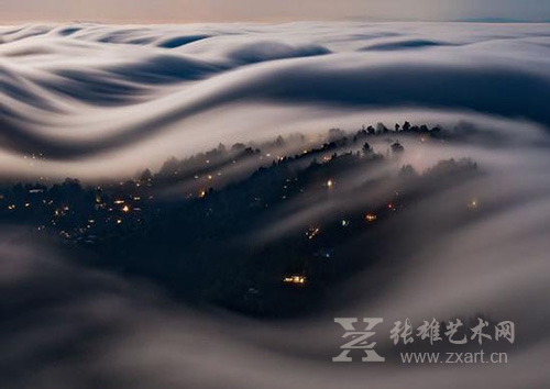 宛如仙境！摄影师耗时8年拍摄梦幻雾浪