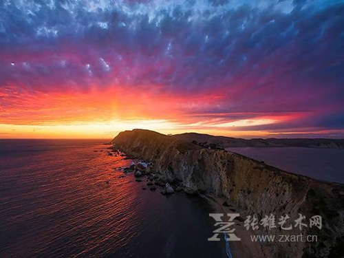 宛如仙境！摄影师耗时8年拍摄梦幻雾浪