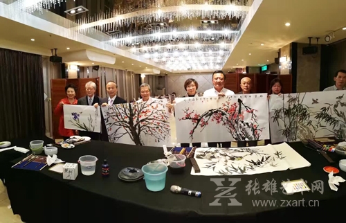上百名艺术家齐聚桃园 参加闽台合办“艺象万千百家艺术国际交流展” 上百名艺术家齐聚桃园 参加闽台合办“艺象万千百家艺术国际交流展”
