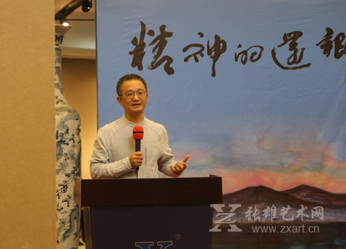 诗人、中国作家协会会员苏忠在开幕式上致辞