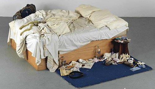 翠西·艾敏，《我的床》，1998。图片：致谢泰特博物馆