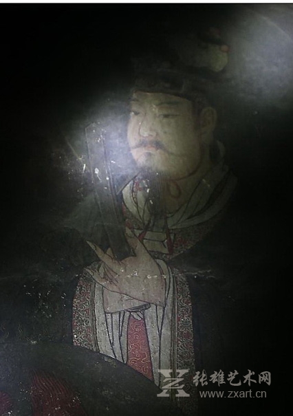 手电光下的图像