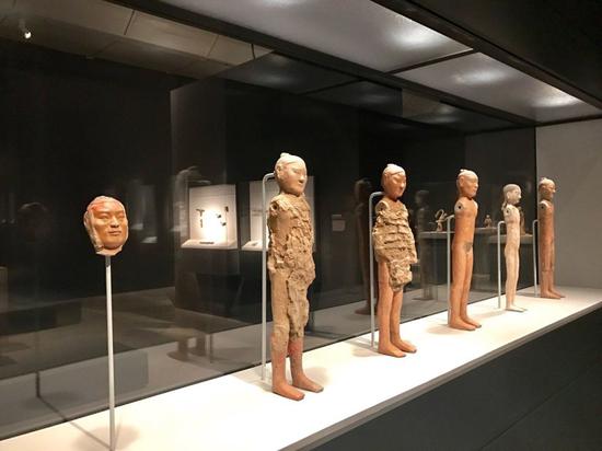 纽约大都会艺术博物馆“秦汉文明“展览现场。图片：致谢作者