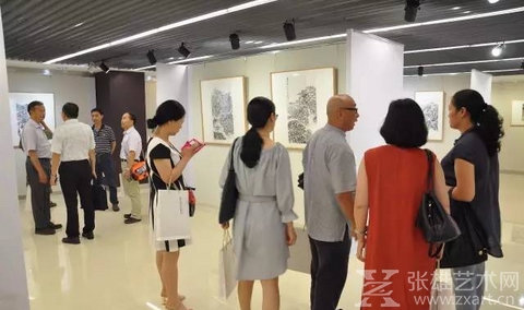      开幕式现场