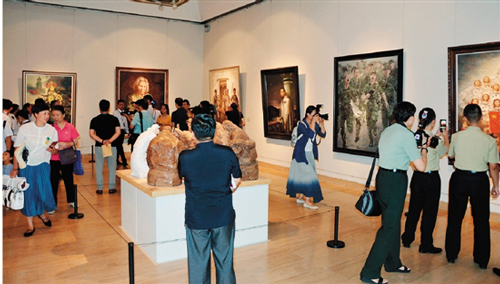 “第13届全军美术作品展”展览现场