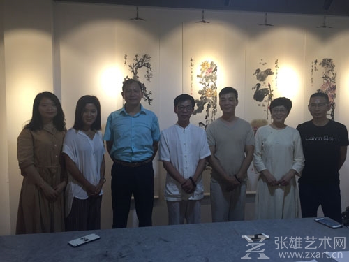 “畅臆”梅子、永喜大写意国画联展正在进行中