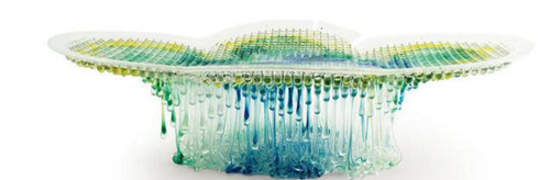 意大利艺术家将玻璃幻化成动人的“水母”