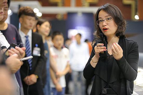 对话嘉德CEO胡妍妍| 拍卖是种全民乐趣