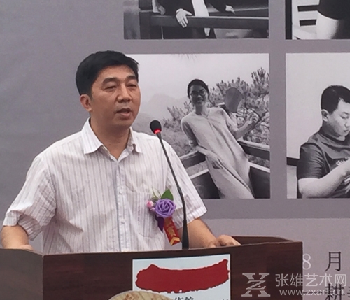 中国艺术研究院中国书法院学术部主任、杖藜书院导师肖文飞博士发言
