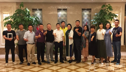 文商云汇 互联共享 张雄艺术网与中原促进会众多企业家谋发展