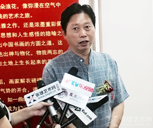 陈文士 接受采访