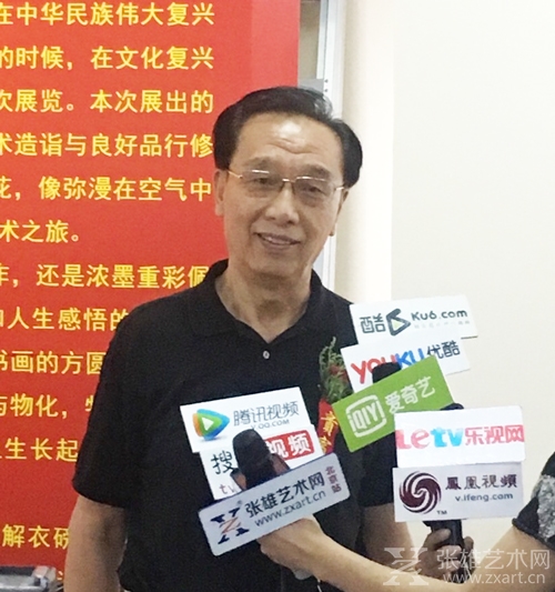 张世俊接受采访
