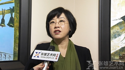 参展艺术家叶南接受采访