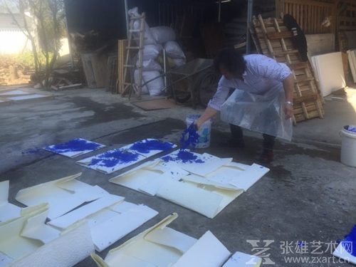 唐承华：传统+当代 探寻非一般的“纸上绘画”