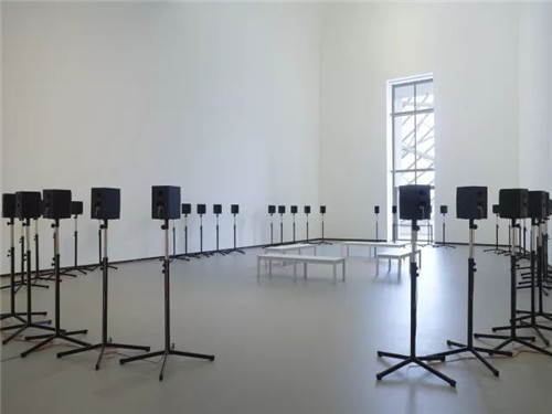 Janet Cardiff  The Forty Part Motet (A reworking of “Spem in Alium,” by Thomas Tallis 1556) 2001
