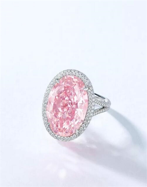 「The Pink Promise」14.93克拉鲜彩粉红色VVS1钻石戒指以249,850,000港元成交