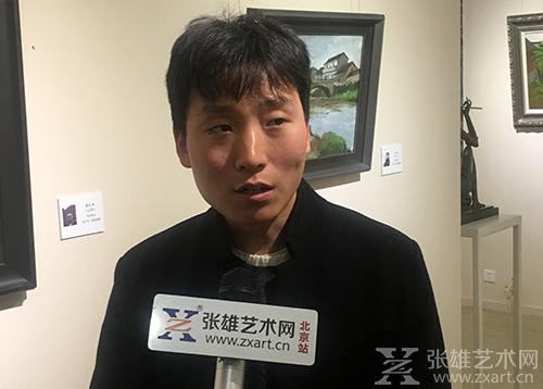 油画院课题组画家仝紫云接受采访
